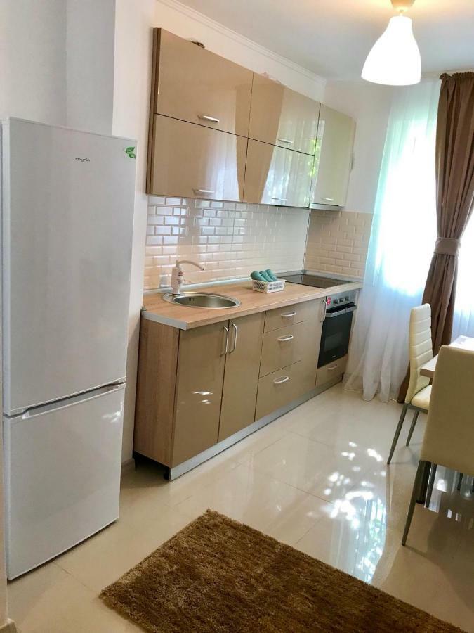 Anastasia Apartament Cu 2 Camere Orşova エクステリア 写真